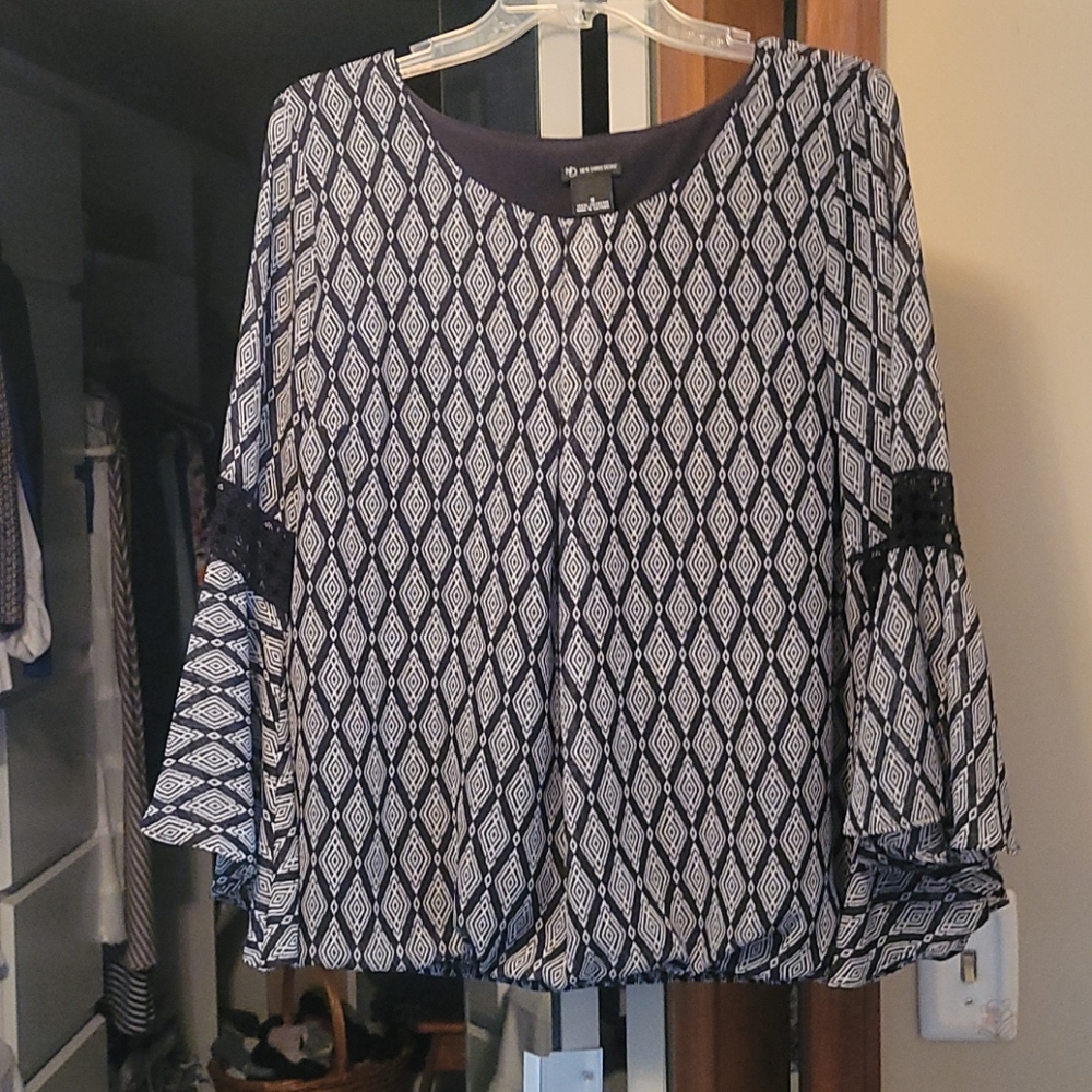 Women's blouse
